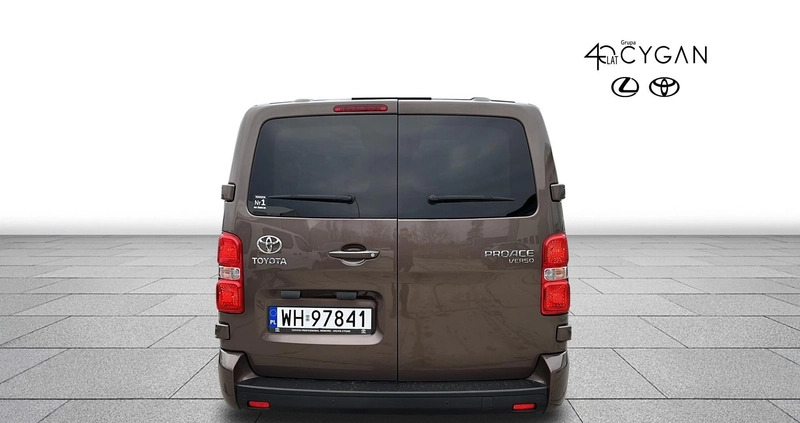 Toyota Proace Verso cena 142900 przebieg: 97502, rok produkcji 2021 z Bodzentyn małe 352